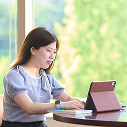 大学イメージ